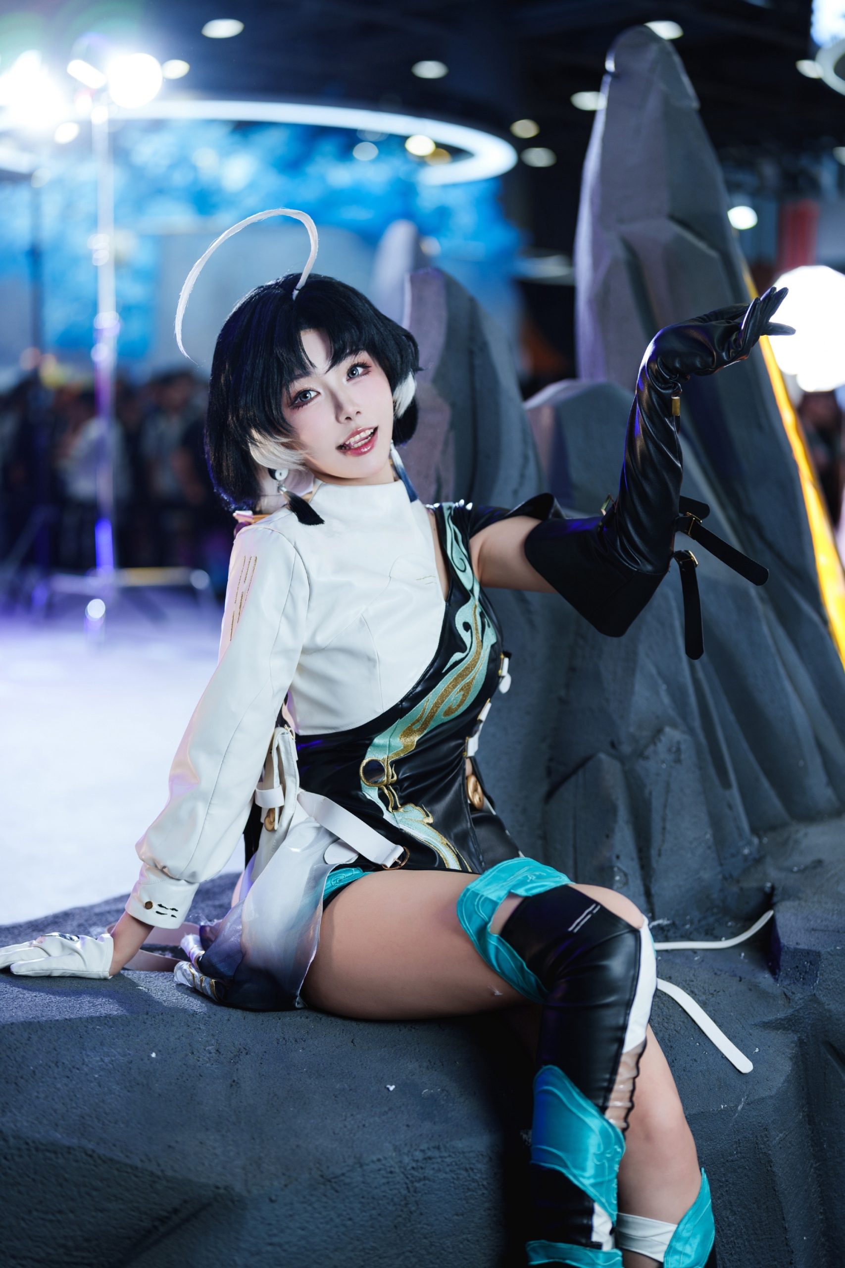 [COSPLAY] 不知可否与你切磋武艺？ 鸣潮_鉴心@Momoko葵葵