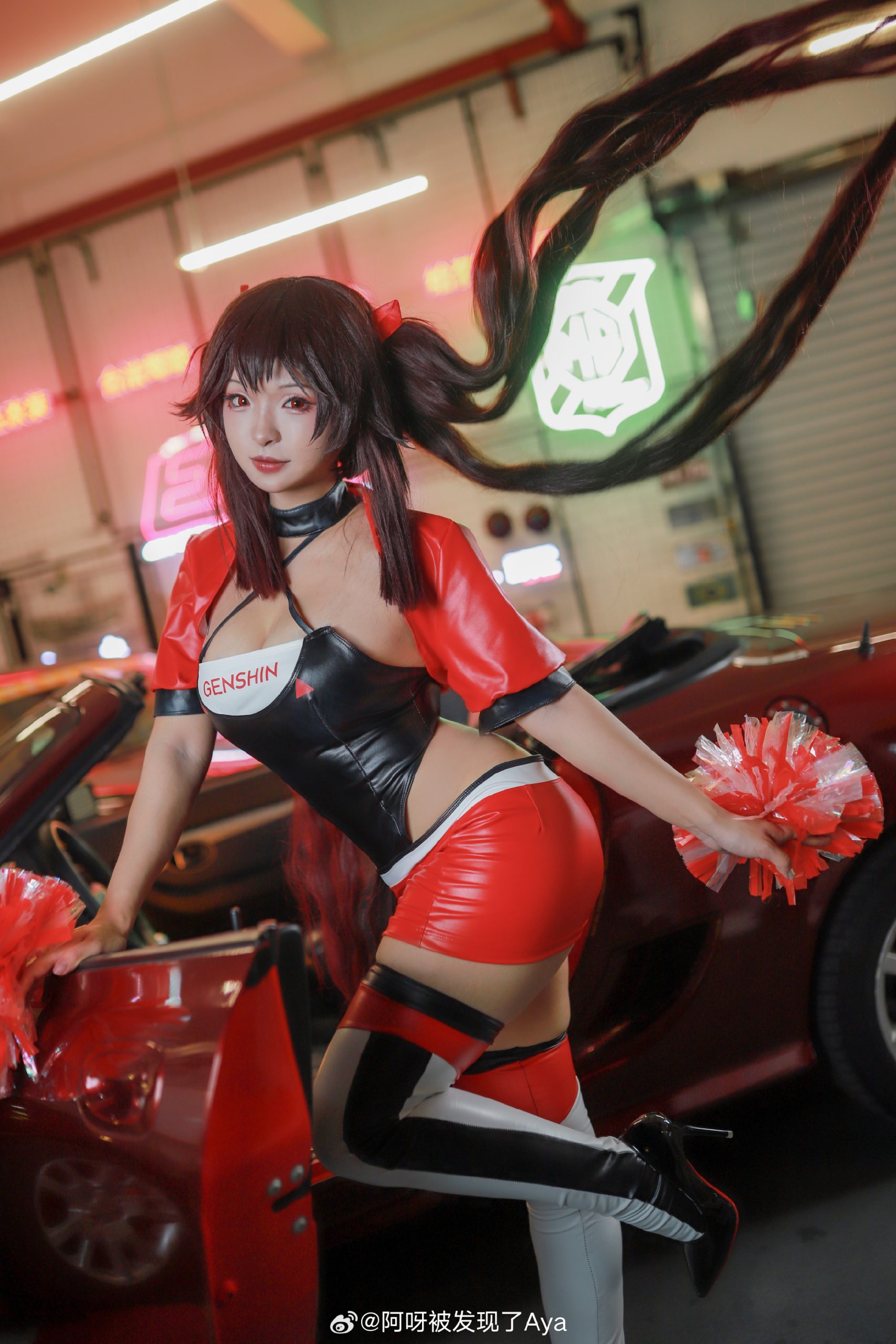 [COSPLAY] 哦，你困了吗～？那你好好休息吧，我一个人四处转转～原神 赛车娘胡桃@阿呀想长高