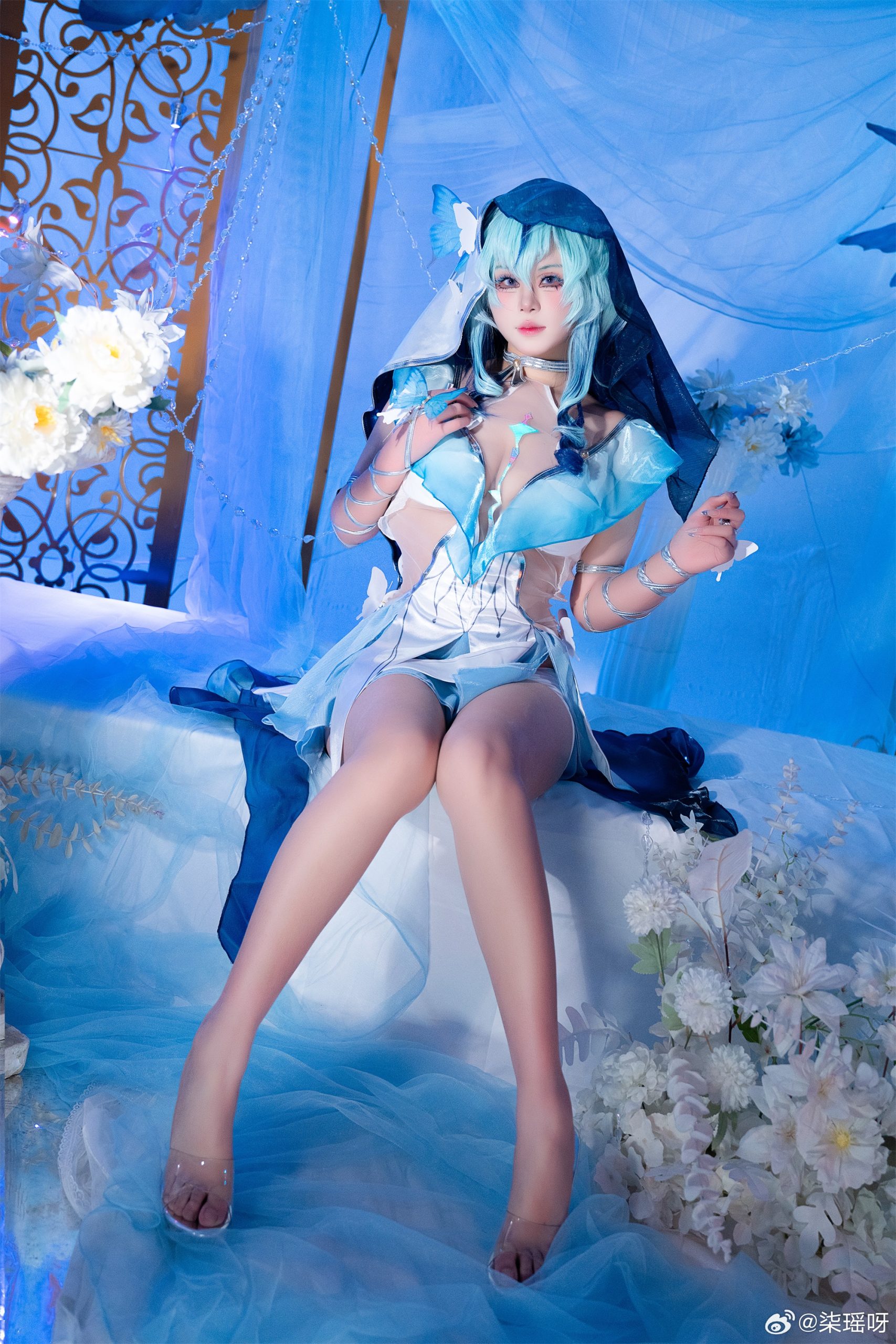 [COSPLAY] 我将承载您的需要，满足您的指令。我会帮助 鸣潮 守岸人@柒瑶呀