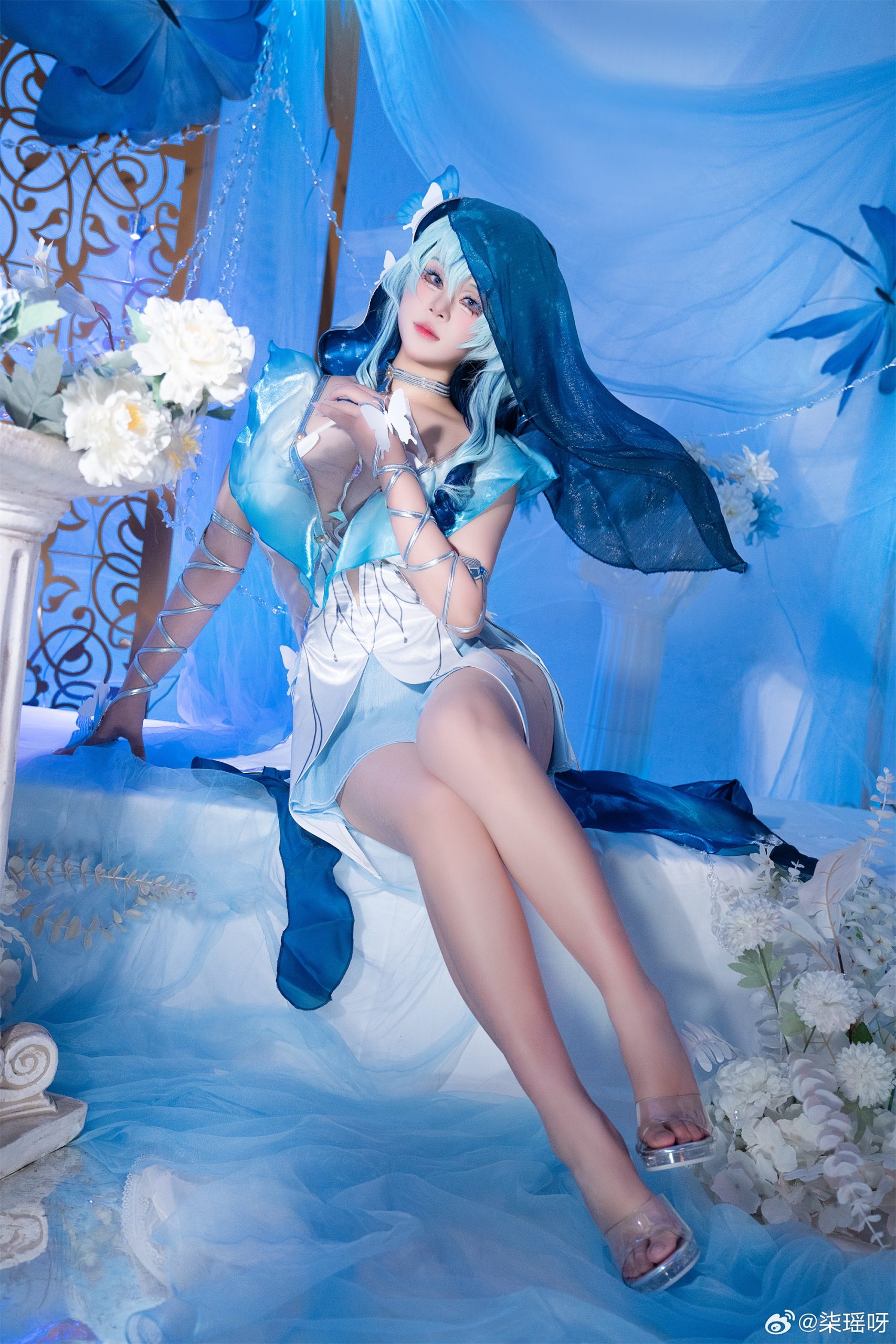 [COSPLAY] 我将承载您的需要，满足您的指令。我会帮助 鸣潮 守岸人@柒瑶呀