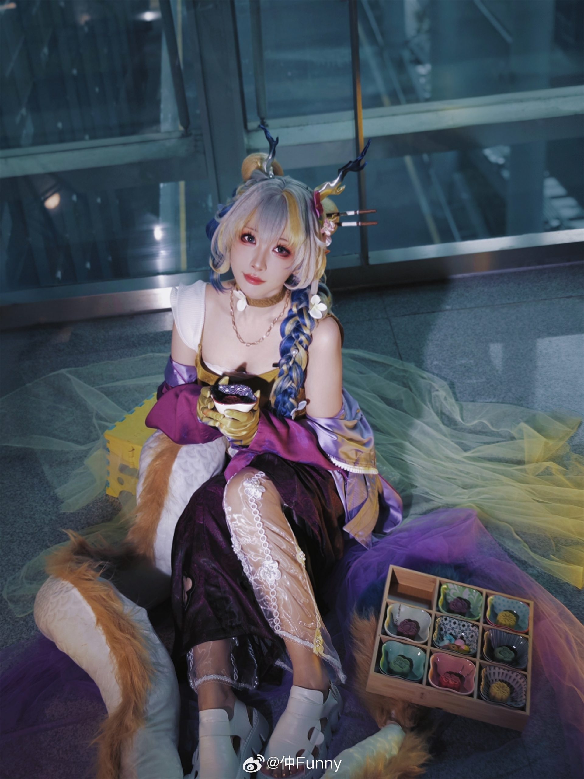[COSPLAY] 博士，你也想被种到地里去？ 明日方舟 黍_-_春日宴@宮本桜