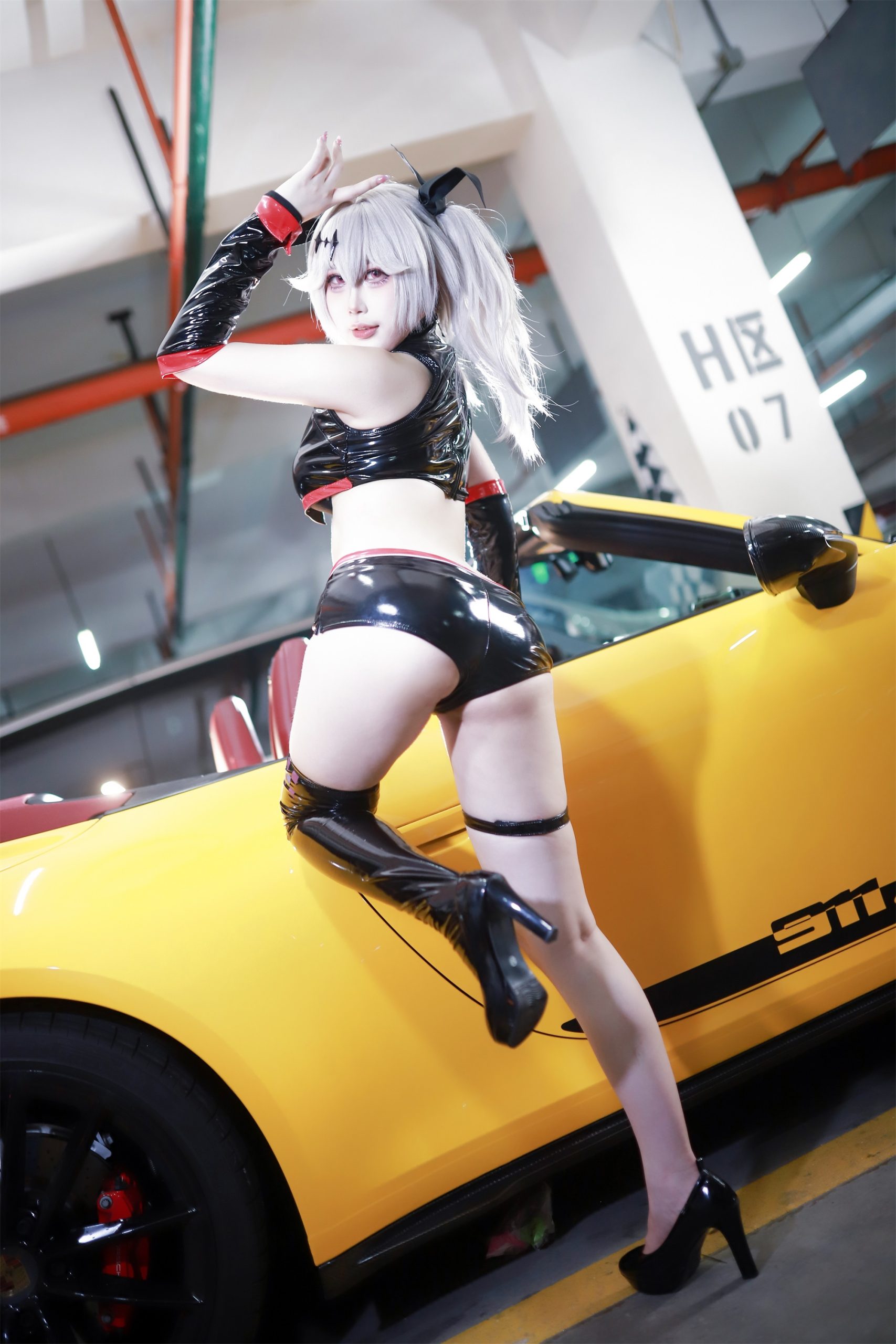[COSPLAY] 是霞飞赛车娘，不愧是碧蓝航线。@喜茶苍苍子_